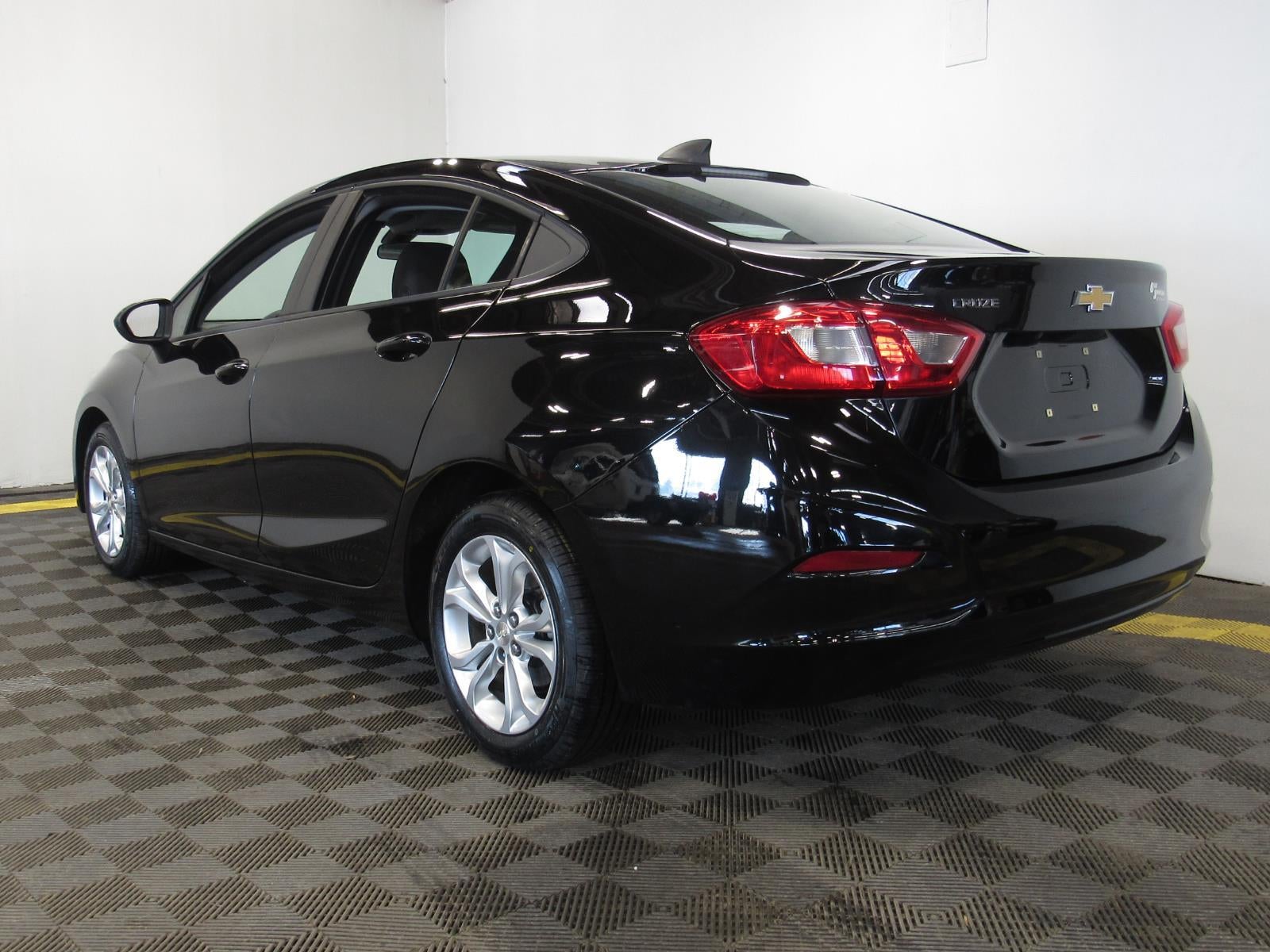 2019 Chevrolet Cruze LS