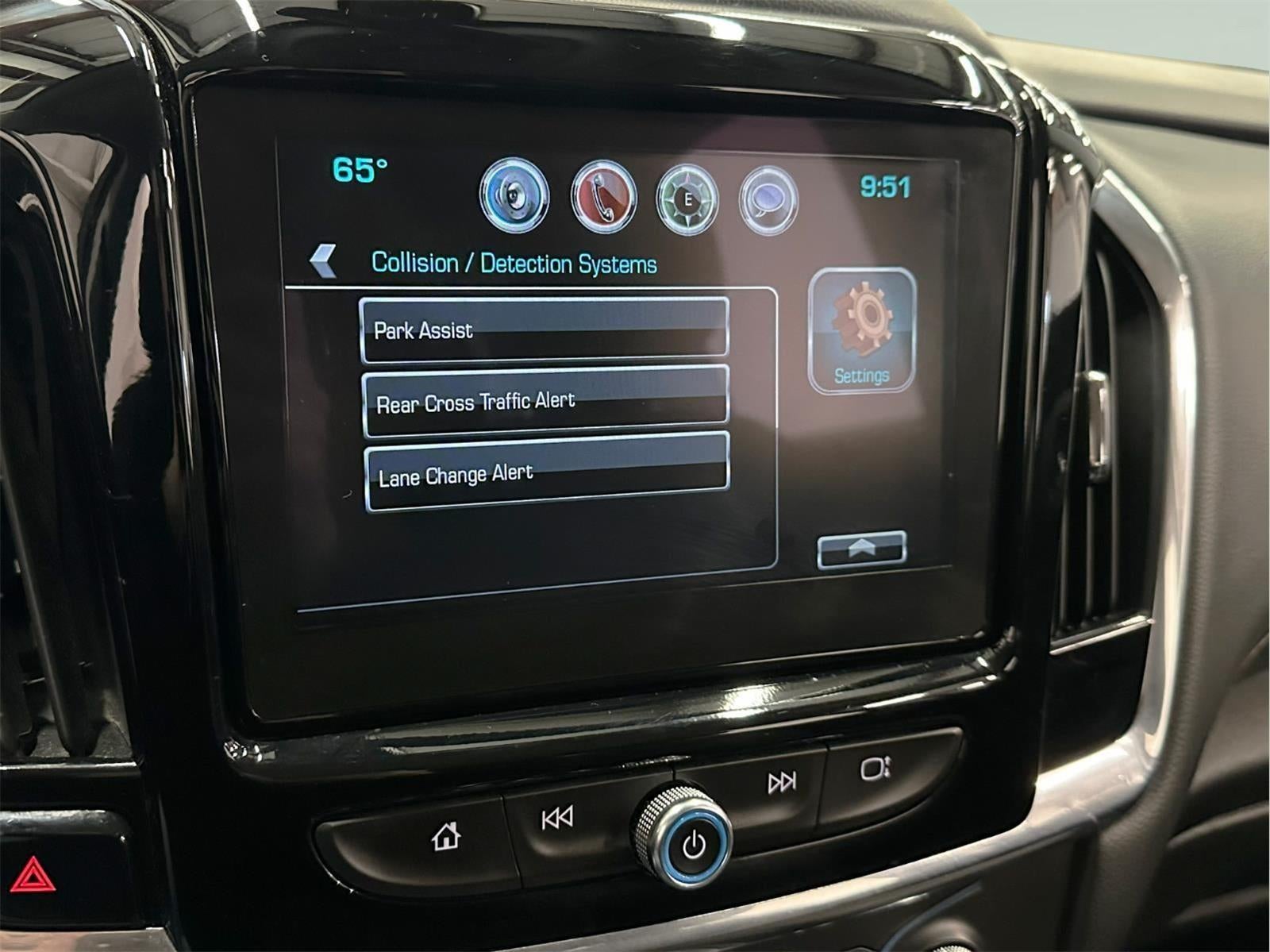 2018 Chevrolet Traverse LT Cloth