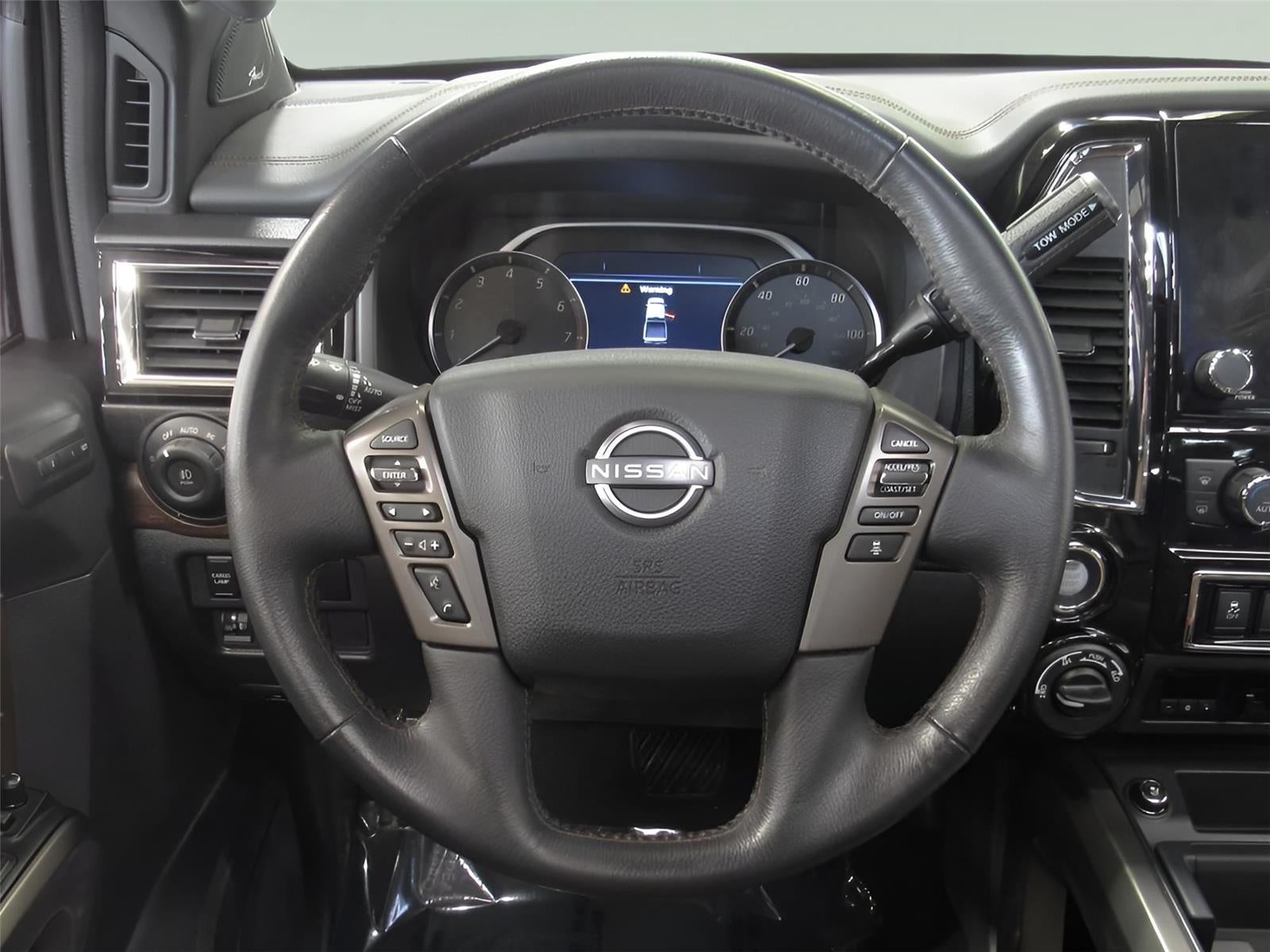 2023 Nissan Titan Platinum Reserve