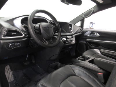 2022 Chrysler Pacifica Touring L AWD