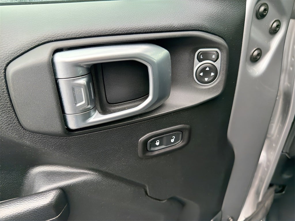 2018 Jeep Wrangler Unlimited Sport S BRAVOBUDGET