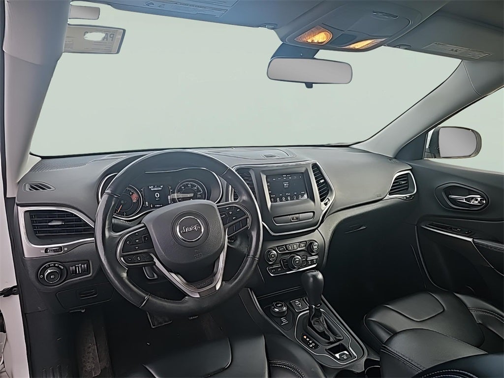 2019 Jeep Cherokee Latitude Plus Fresh Trade! Low Miles, Android Auto& Apple Carpla