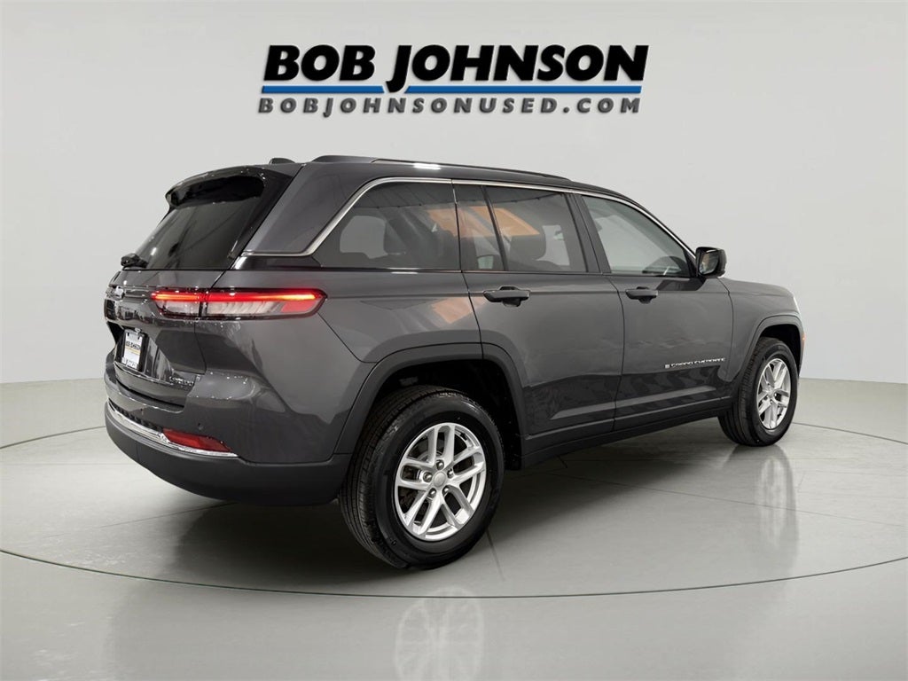 2023 Jeep Grand Cherokee Laredo