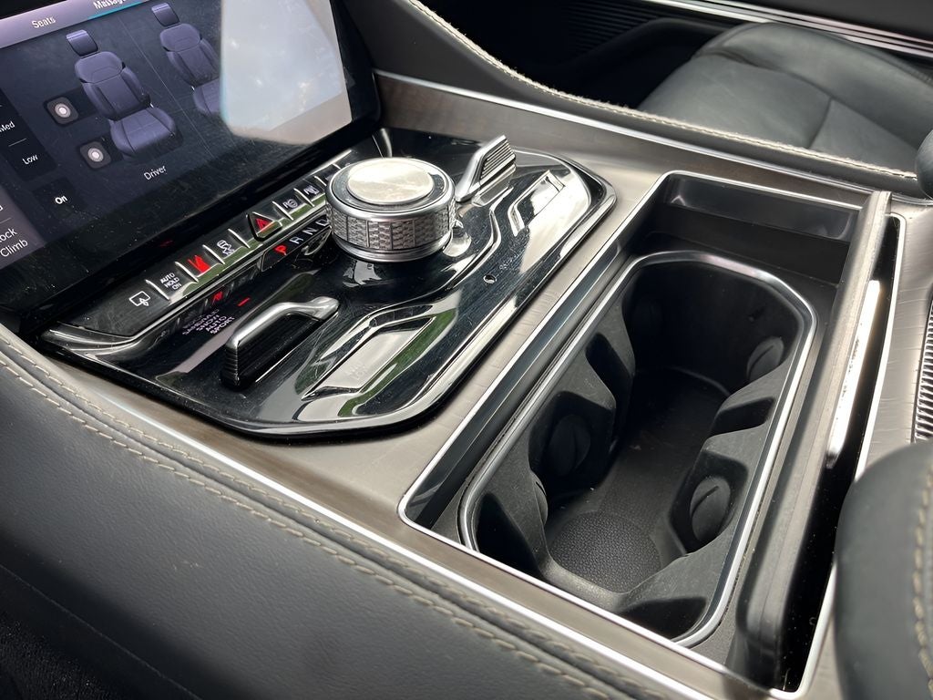 2022 Jeep Grand Wagoneer Series I