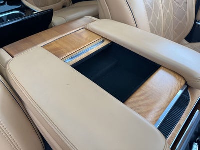 2022 Jeep Grand Wagoneer Series III