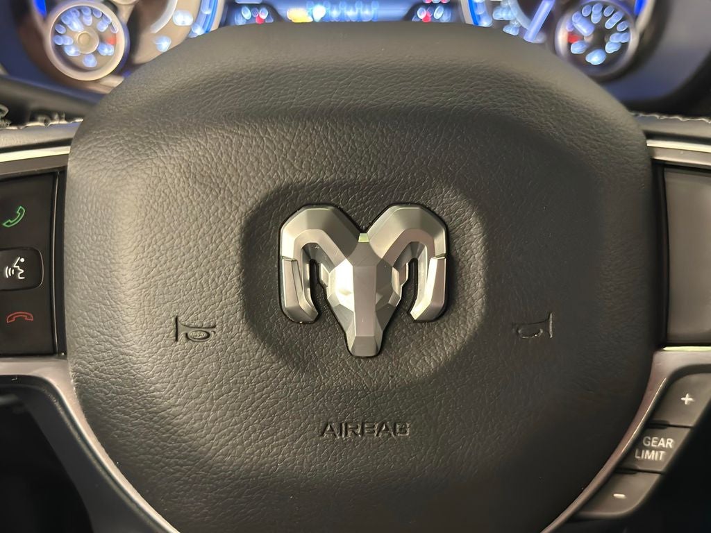 2022 RAM 1500 Limited CARBRAVO CERTIFIED