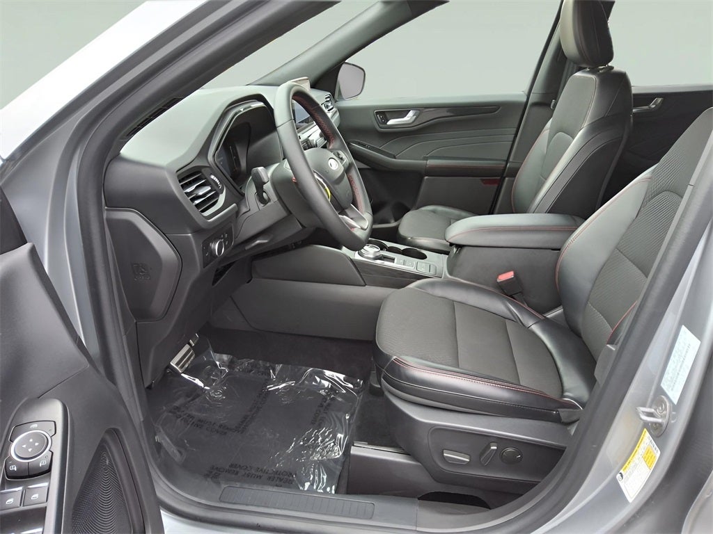 2024 Ford Escape ST-Line CarBravo Certified!