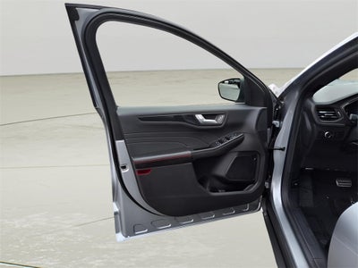 2024 Ford Escape ST-Line CarBravo Certified!