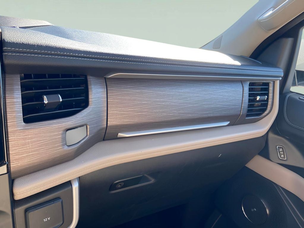 2024 Ford Expedition Max Limited Heated and Cooled Leather, Panoramic Sunroof,Tow P