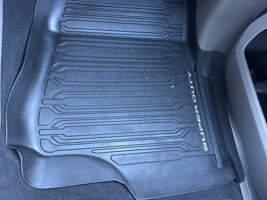 2025 Ford F-350SD Platinum