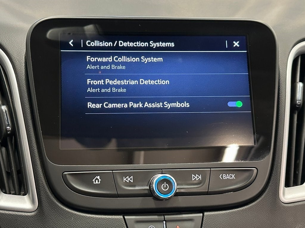 2024 Chevrolet Malibu LT w/ Sunroof CarBravo Certified