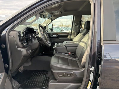 2024 Chevrolet Silverado 3500HD LT CARBRAVO!!