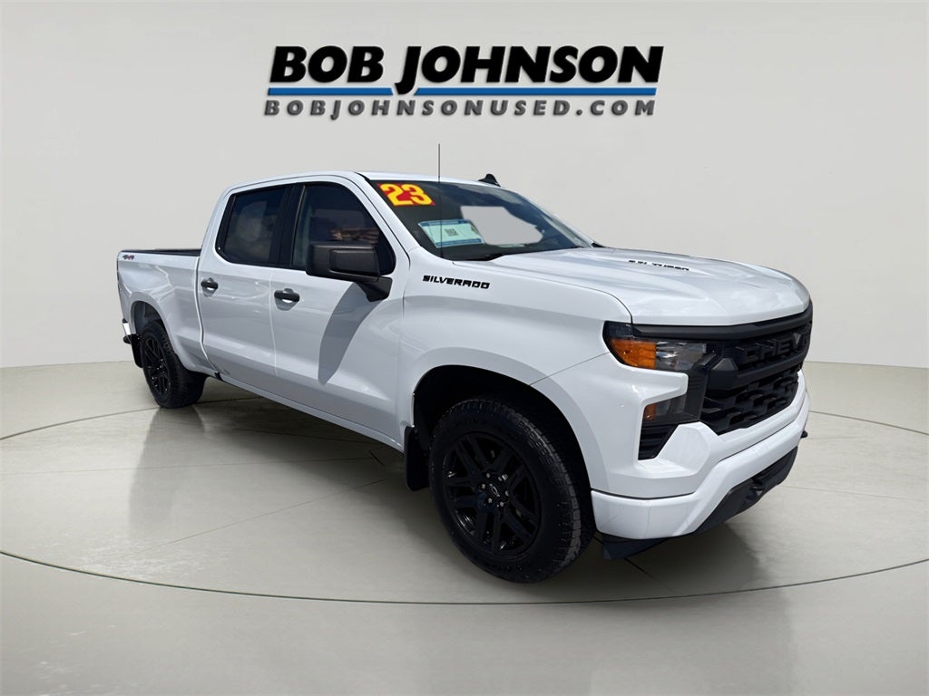 2023 Chevrolet Silverado 1500 Custom