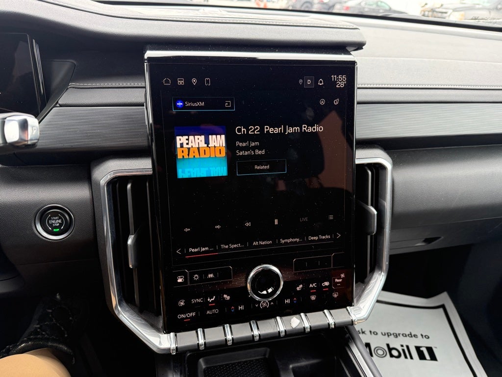 2025 GMC Acadia Elevation CARBRAVO CERTIFIED!