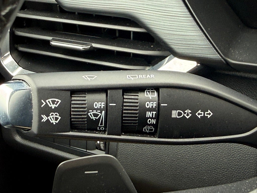 2025 GMC Acadia Elevation CARBRAVO CERTIFIED!