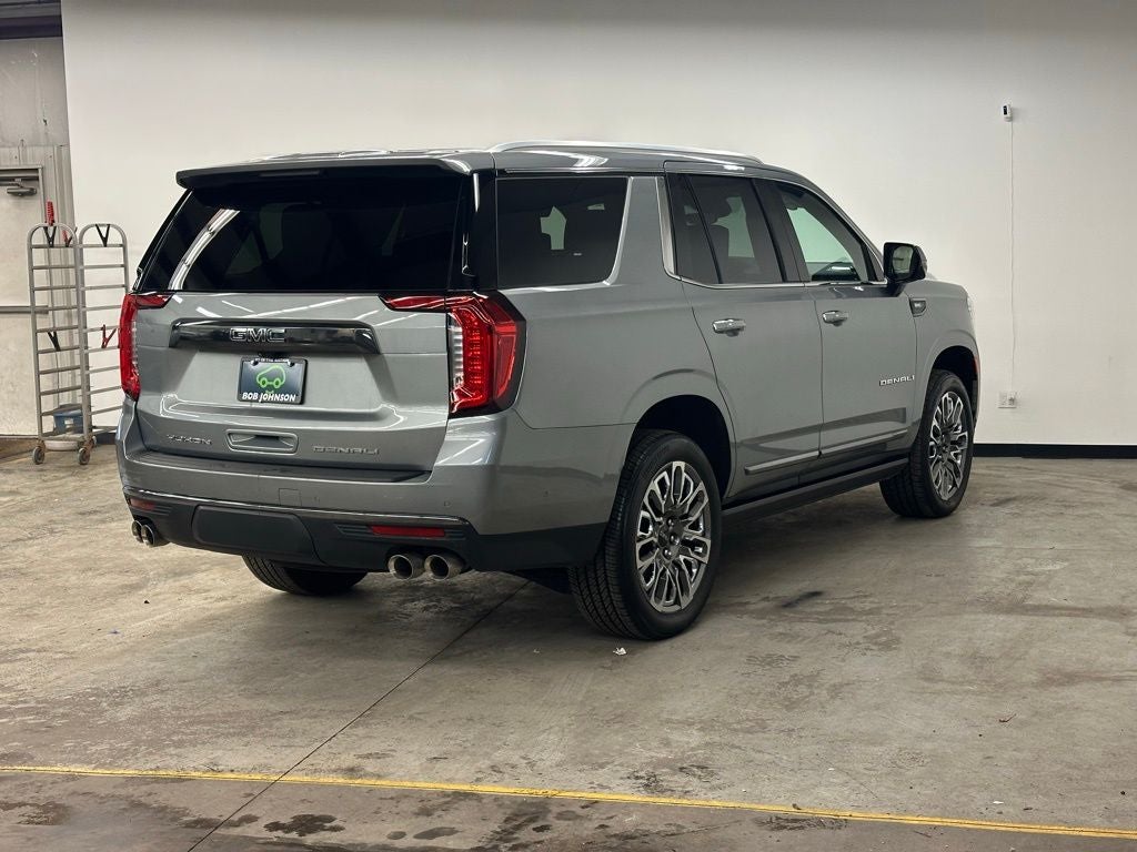 2024 GMC Yukon Denali Ultimate CARBRAVO CERTIFIED