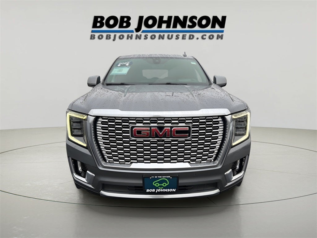 2022 GMC Yukon XL Denali CARBRAVO!