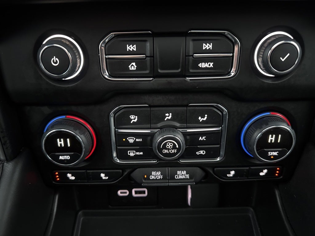 2024 Chevrolet Suburban Z71