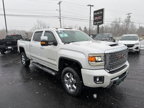 2018 GMC Sierra 3500HD Denali CARBRAVO!