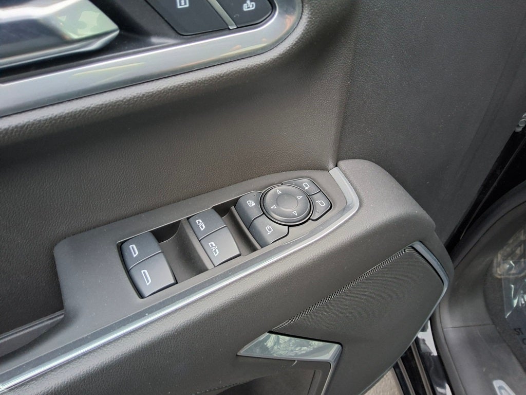 2025 GMC Sierra 1500 SLT Leather W/Heated Power Seats!