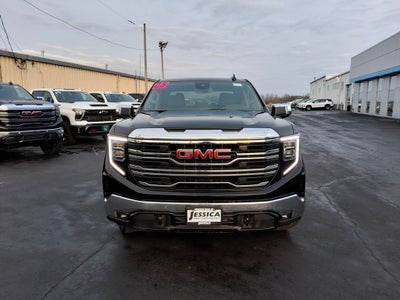 2025 GMC Sierra 1500 SLT Leather W/Heated Power Seats!