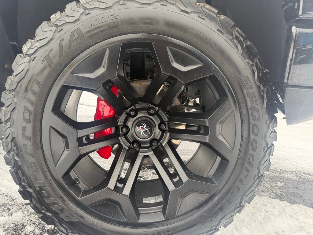 2024 GMC Sierra 1500 AT4 BLACK WIDOW SPECIAL EDITION! $31,000 Package!