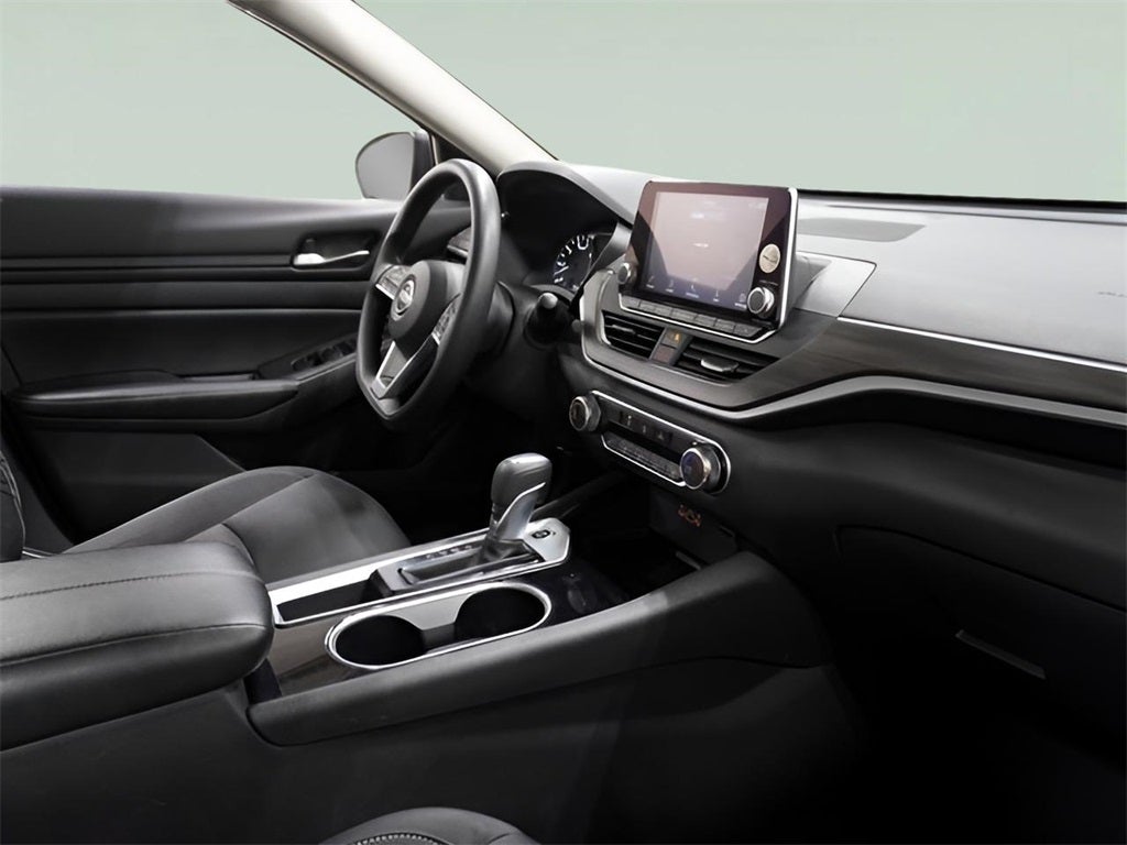 2024 Nissan Altima 2.5 SV *CarBravo Certified*