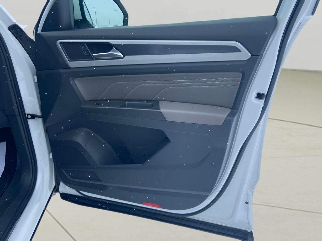 2022 Volkswagen Atlas 3.6L V6 SEL R-Line