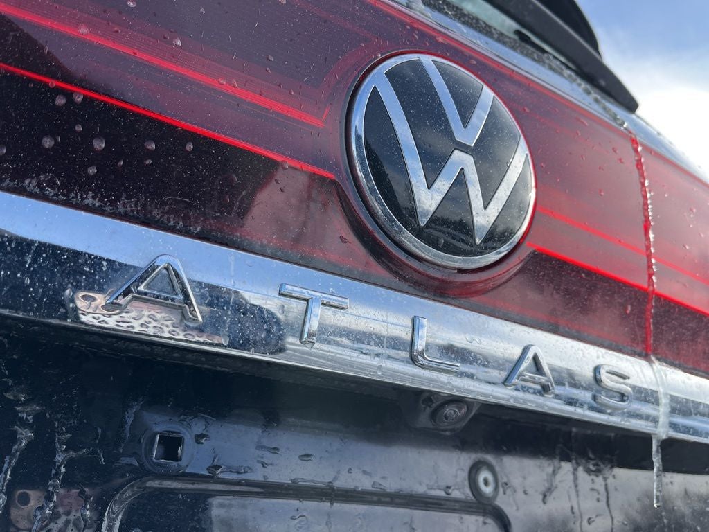 2024 Volkswagen Atlas 2.0T SE