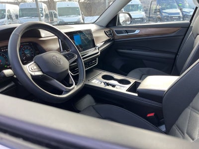 2024 Volkswagen Atlas 2.0T SE