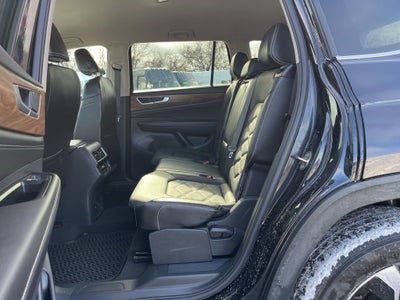 2024 Volkswagen Atlas 2.0T SE