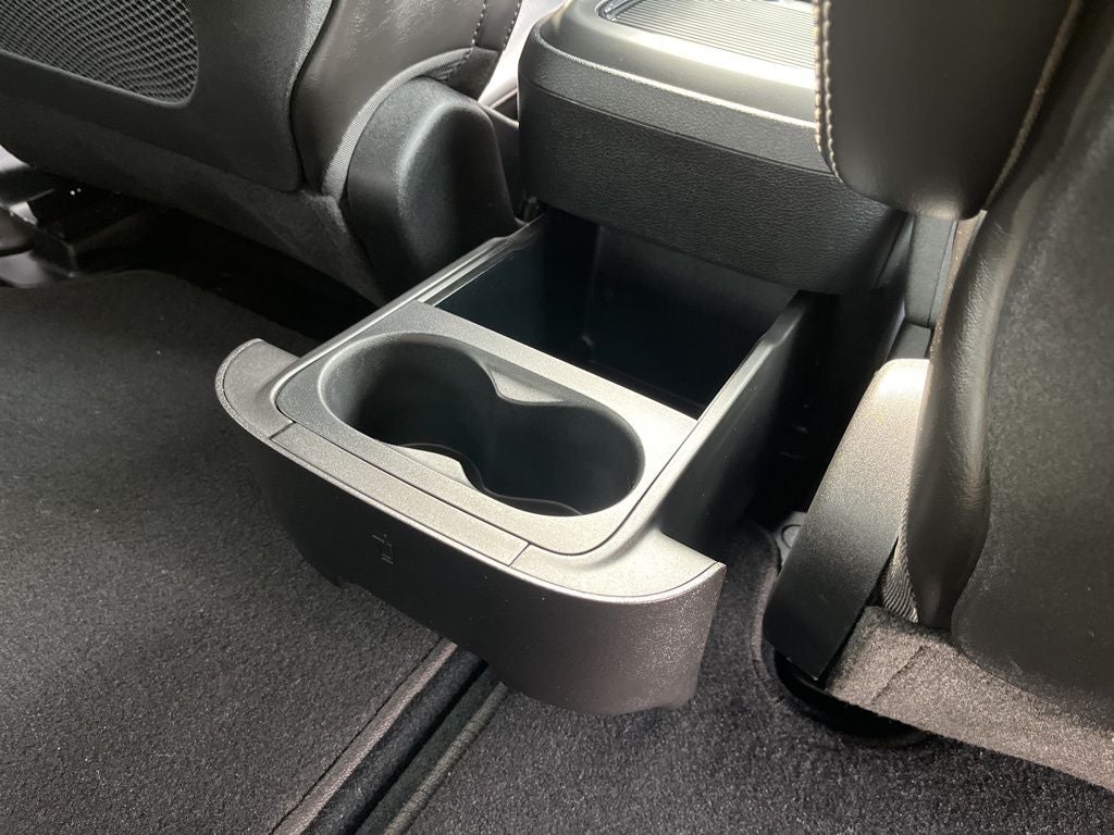 2024 Chrysler Pacifica Touring L S APPERANCE PACKAGE