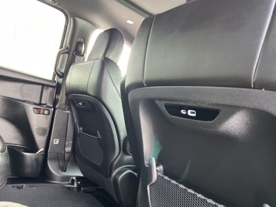 2024 Chrysler Pacifica Touring L S APPERANCE PACKAGE