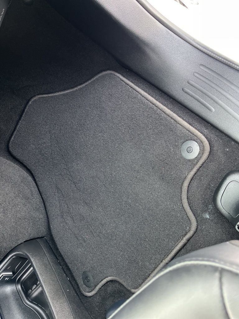 2024 Chrysler Pacifica Touring L S APPERANCE PACKAGE