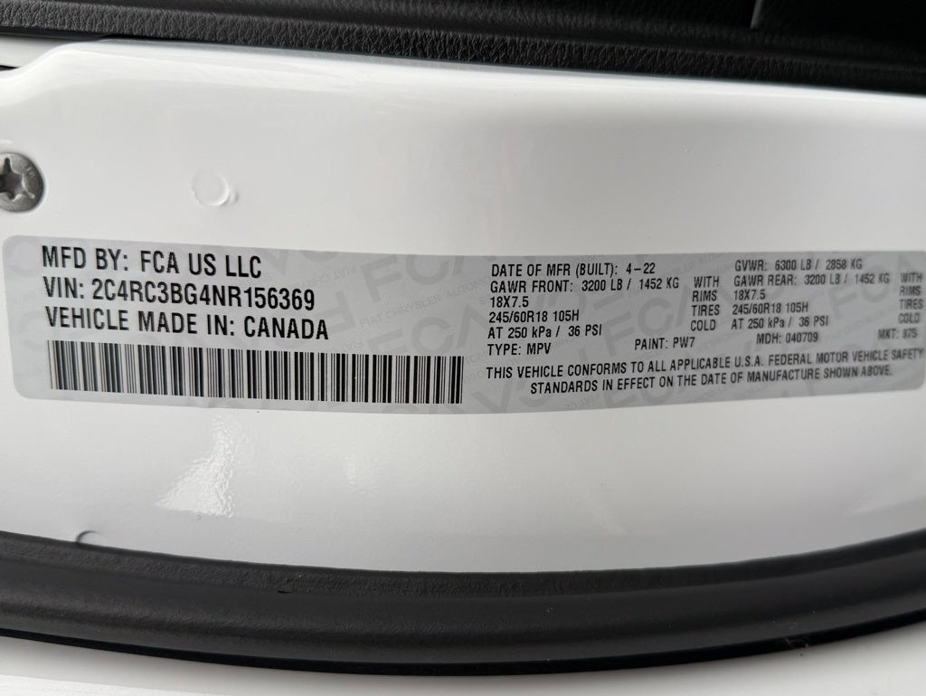 2022 Chrysler Pacifica Touring L CARBRAVO!