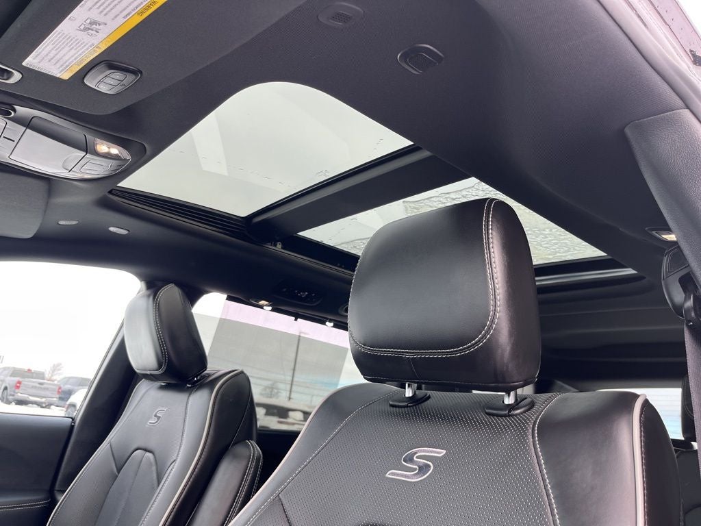 2024 Chrysler Pacifica Limited S APPERANCE PACKAGE