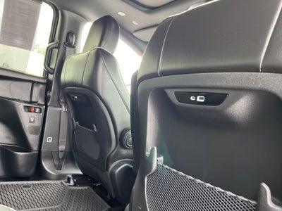 2024 Chrysler Pacifica Limited S APPERANCE PACKAGE