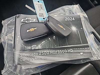 2024 Chevrolet Silverado 2500HD Custom Fresh Trade! Snow Plow Prep/Camper Package, Remote