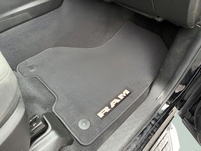 2022 RAM 3500 Big Horn NIGHT EDITION/5TH WHEEL/DUALLY