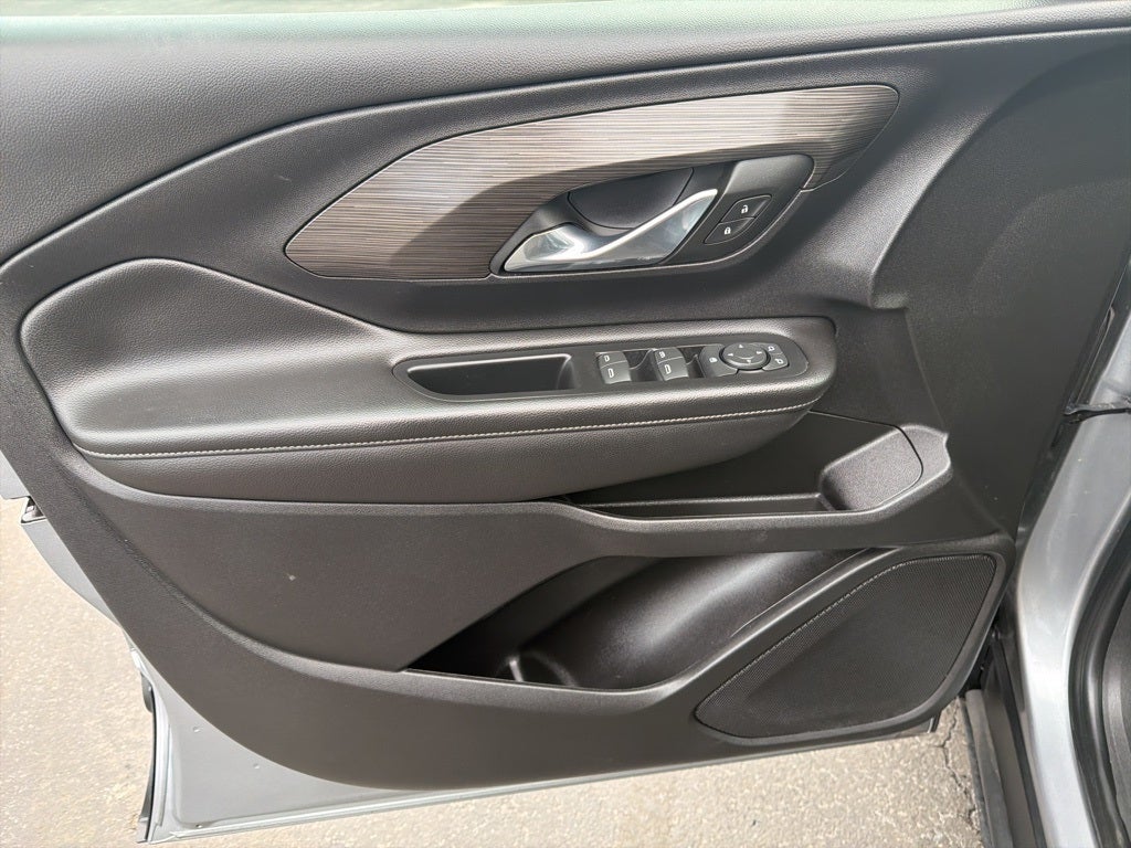 2023 GMC Terrain SLE CARBRAVO!