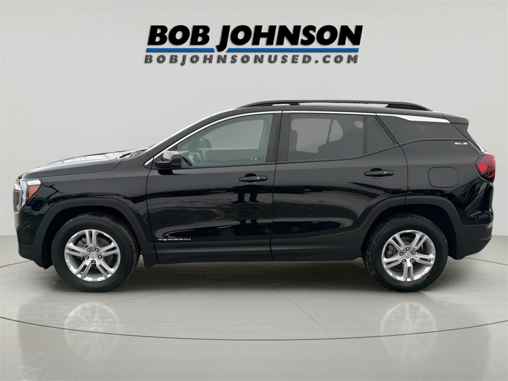 2023 GMC Terrain SLE CARBRAVO!