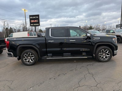 2023 GMC Sierra 1500 SLT CARBRAVO!