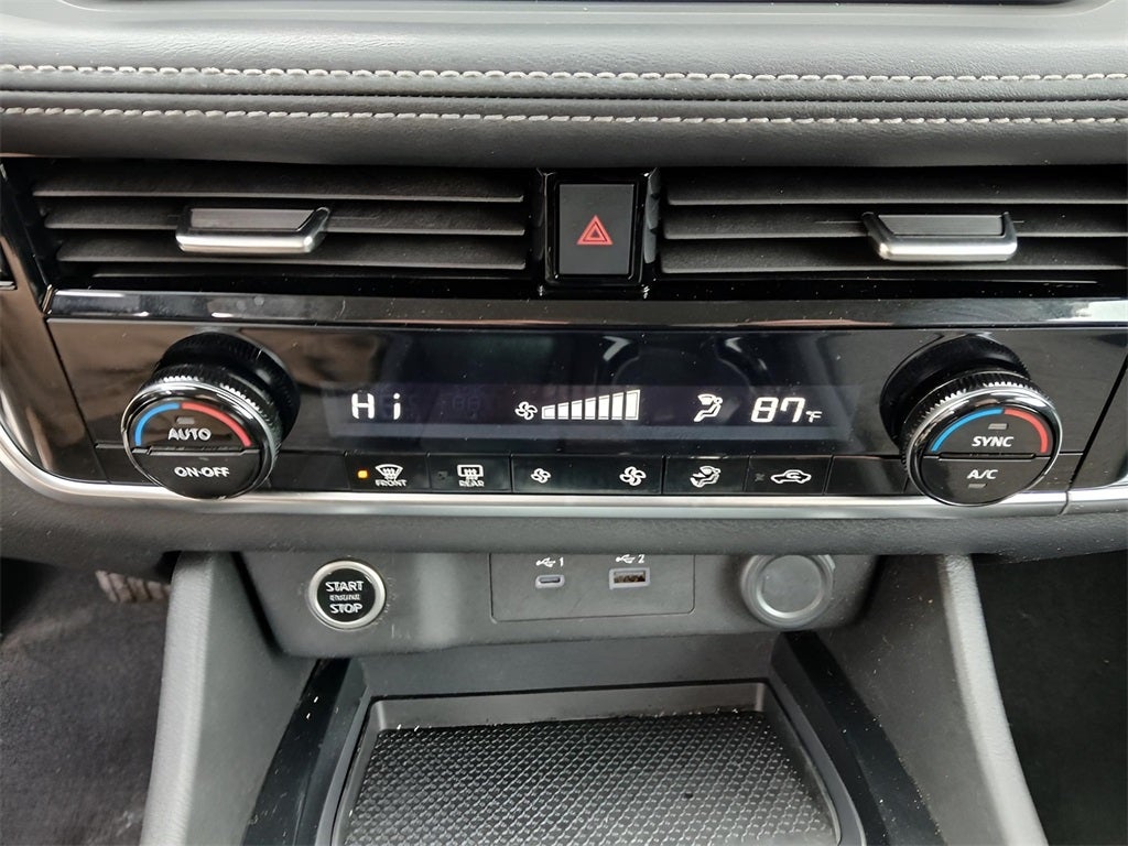 2022 Nissan Rogue SV