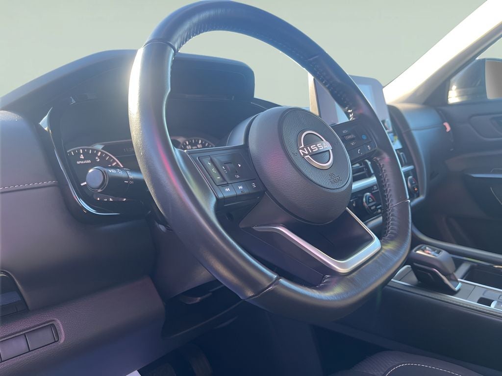 2024 Nissan Pathfinder SV BLACK APPERANCE PACKAGE