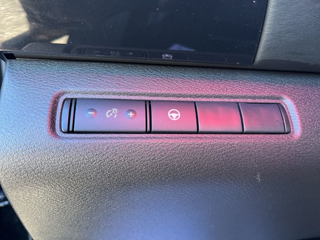 2024 Nissan Pathfinder SV BLACK APPERANCE PACKAGE