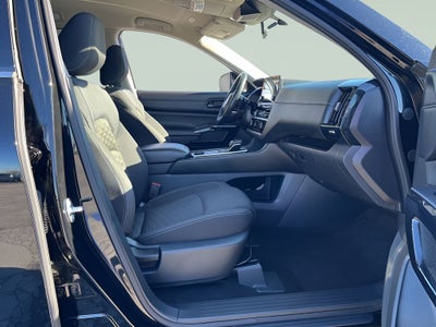 2024 Nissan Pathfinder SV BLACK APPERANCE PACKAGE