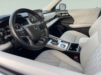 2023 Mitsubishi Outlander PHEV SEL