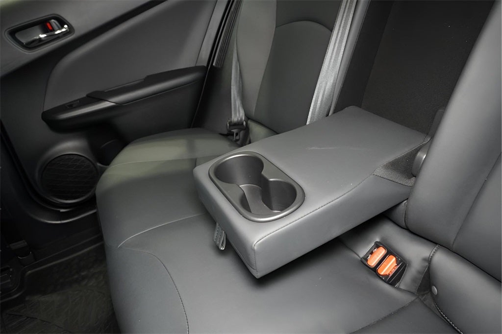 2020 Toyota Prius Prime XLE 55 MPG!!!