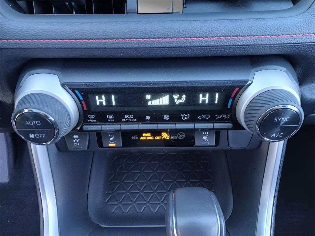 2024 Toyota RAV4 Prime SE