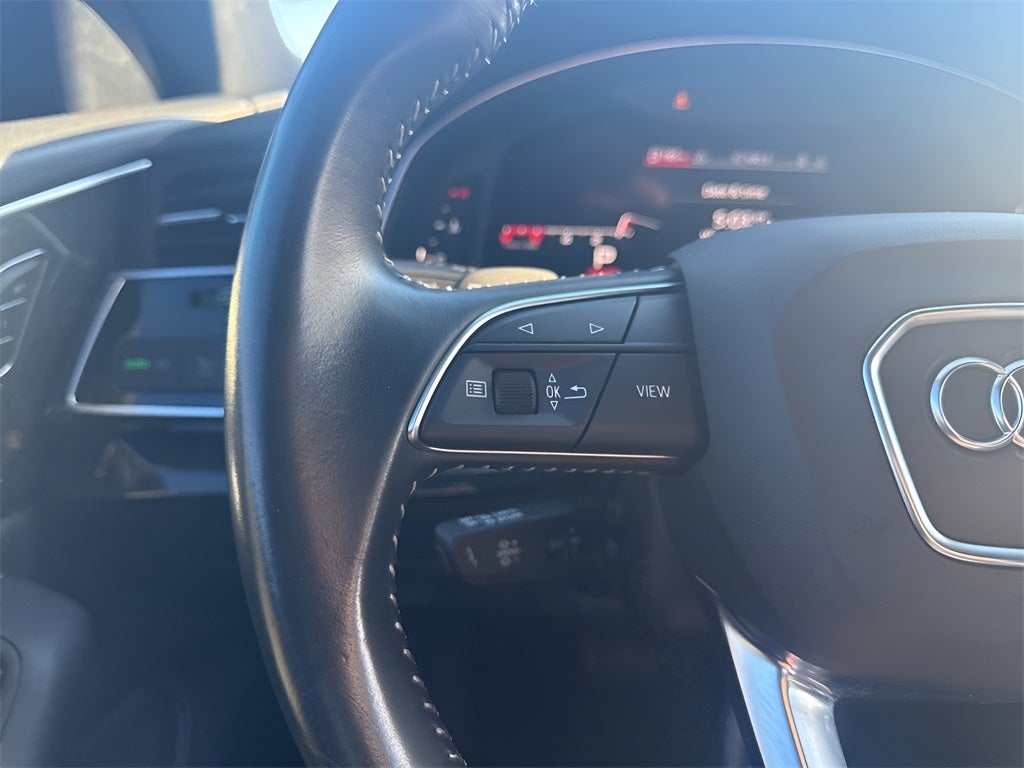 2020 Audi Q8 55 Premium Plus quattro